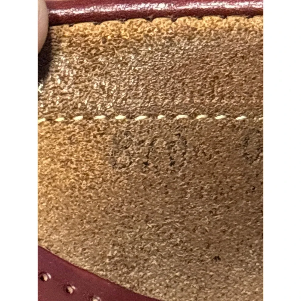 GH Bass Weejuns Mens 8.5 Burgundy Leather Kiltie Tassel Loafers Made in USA